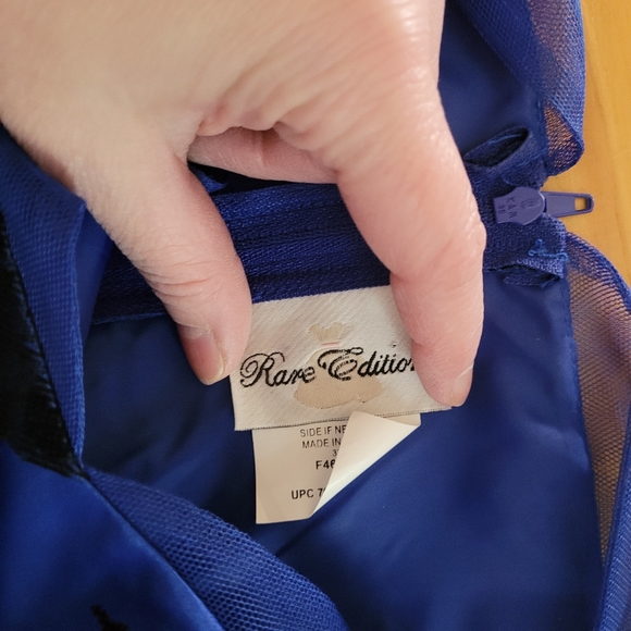 Girl's Formal - Picture 3 of 5